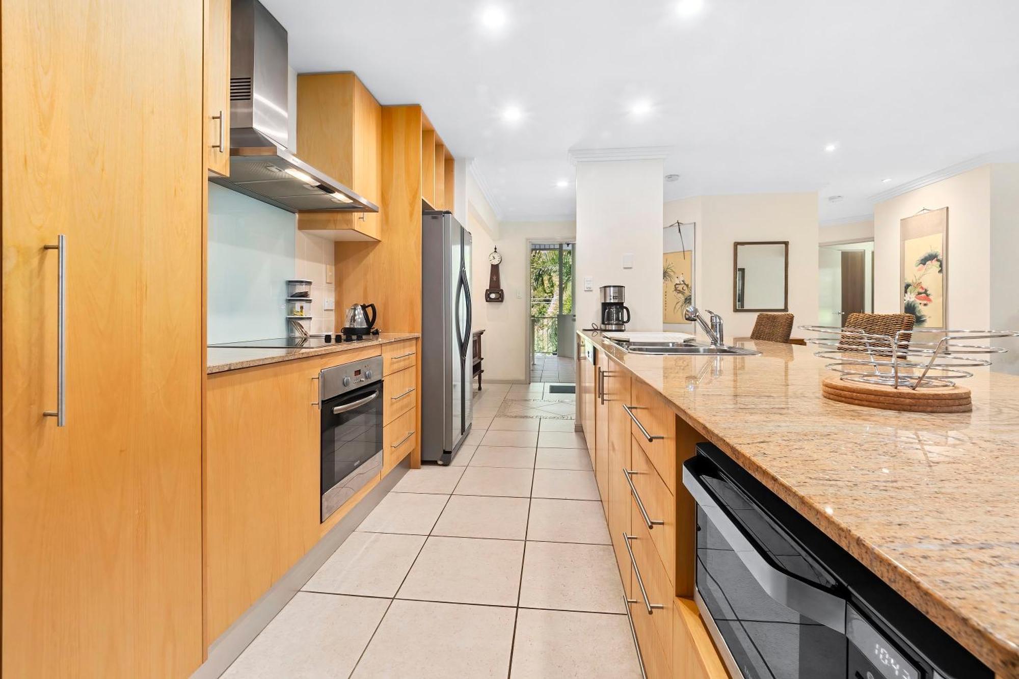Arlington Apartments Clifton Beach Chambre photo