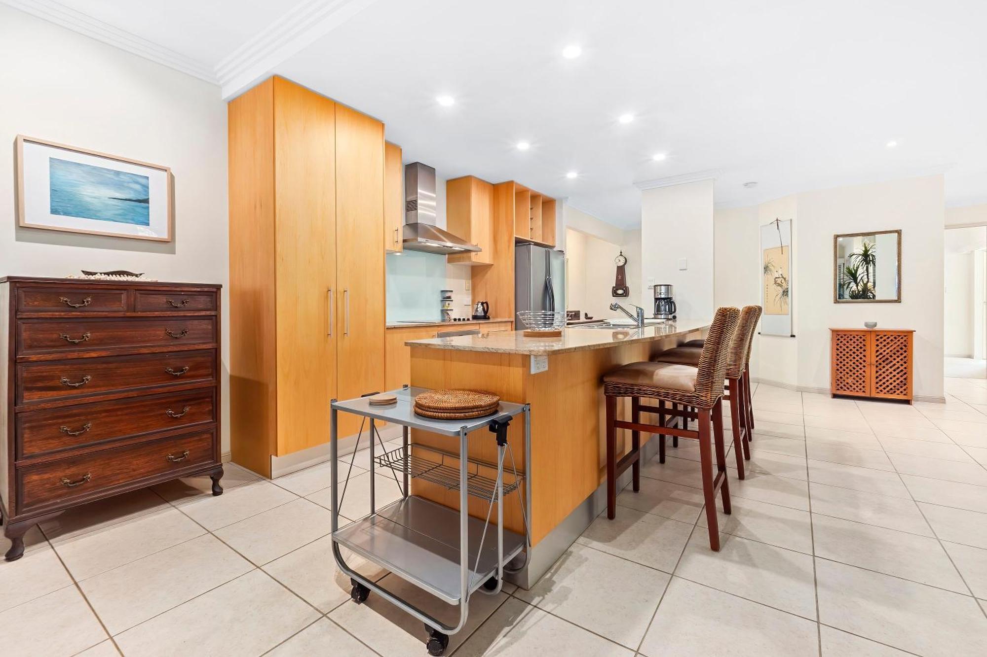 Arlington Apartments Clifton Beach Chambre photo